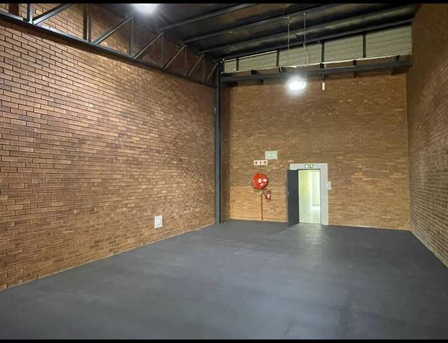 INDUSTRIAL PROPERTY TO RENT IN HENNOPSPARK